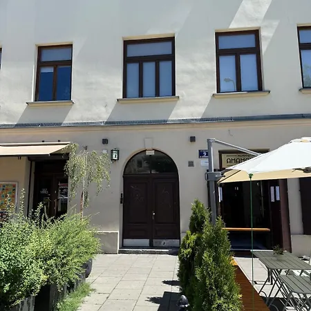 Апартаменты Househost Plac Wolnica 9