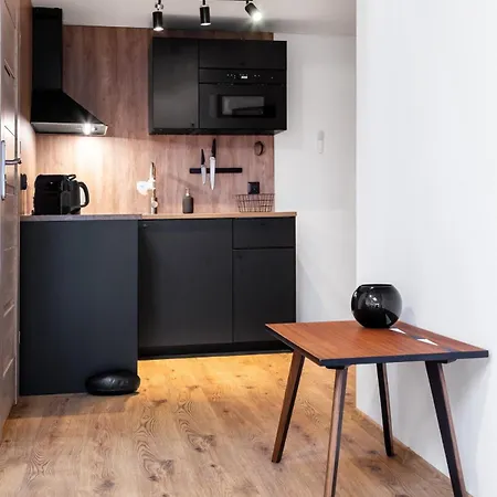 Househost Plac Wolnica 9